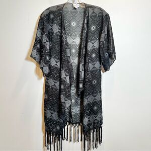 LuLaRoe Sheer Duster Kimono Cardigan Women's Small Black‎ Gray Tassel Fringe